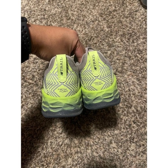 New Balance Trail Running shoes - Picture 2 of 7
